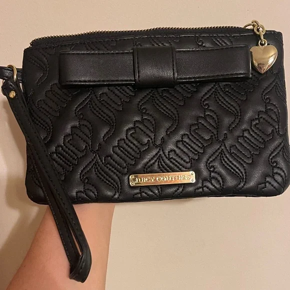 Juicy Couture Black Embossed Wristlet/Clutch with Heart Charm - Picture 1 of 5